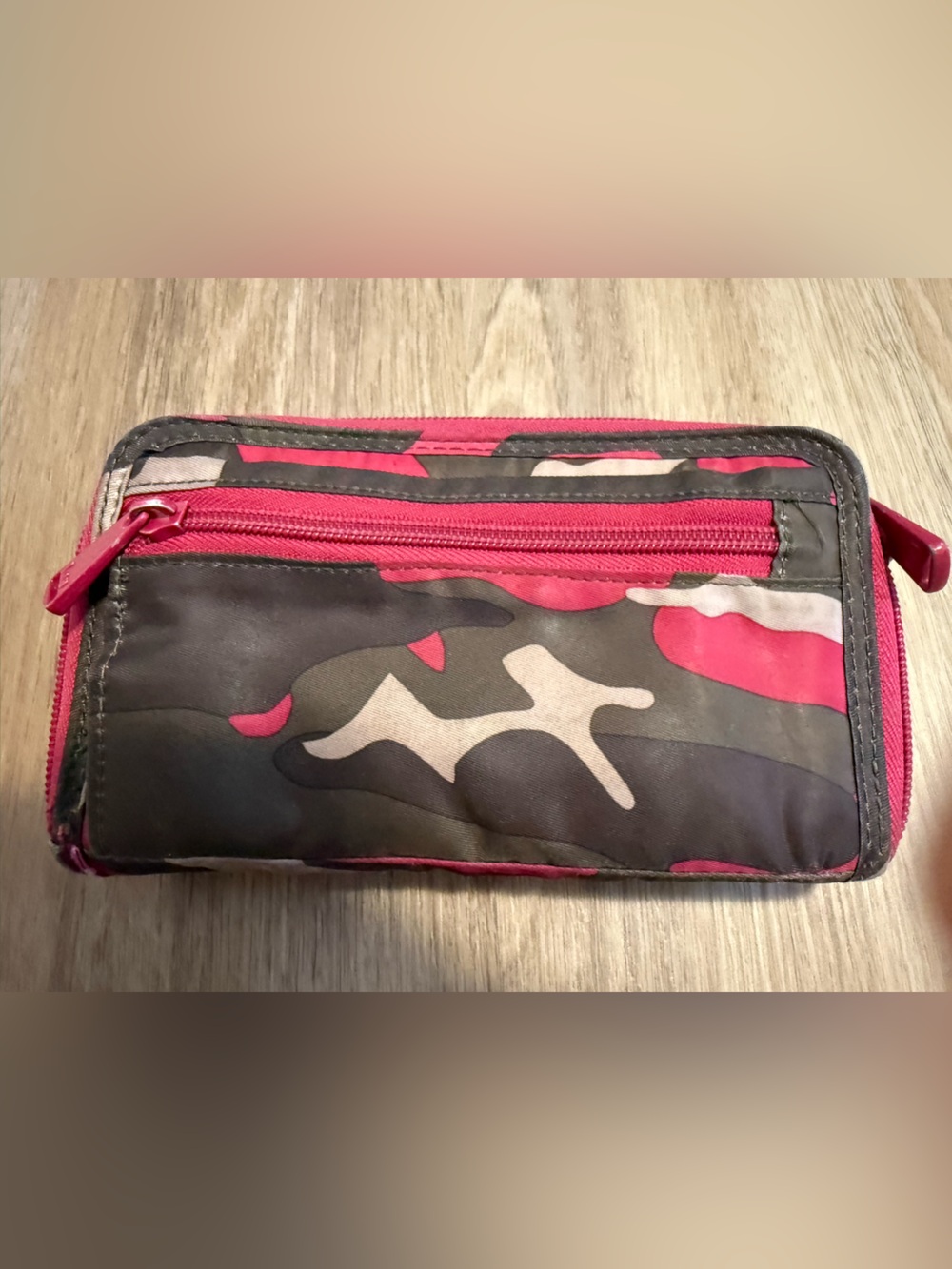 Lug Camo Wallet - Picture 5 of 6